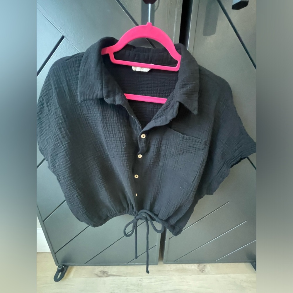 Altar’d State Crop tie top.